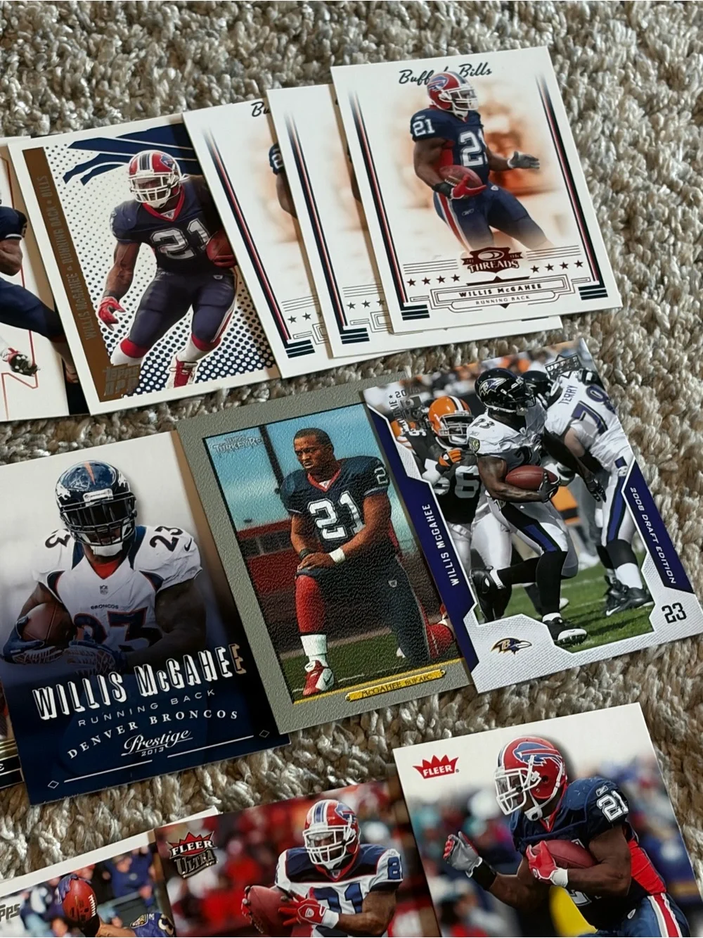 Lot of 28 Willis McGahee football cards Buffalo Bills Miami Baltimore Ravens